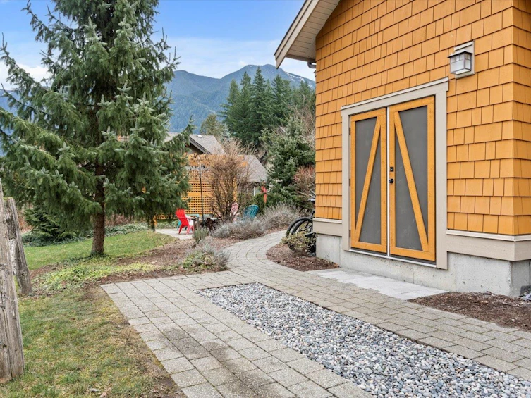 1862 Blackberry Lane, Cultus Lake, BC, V2R 0E1 - 32