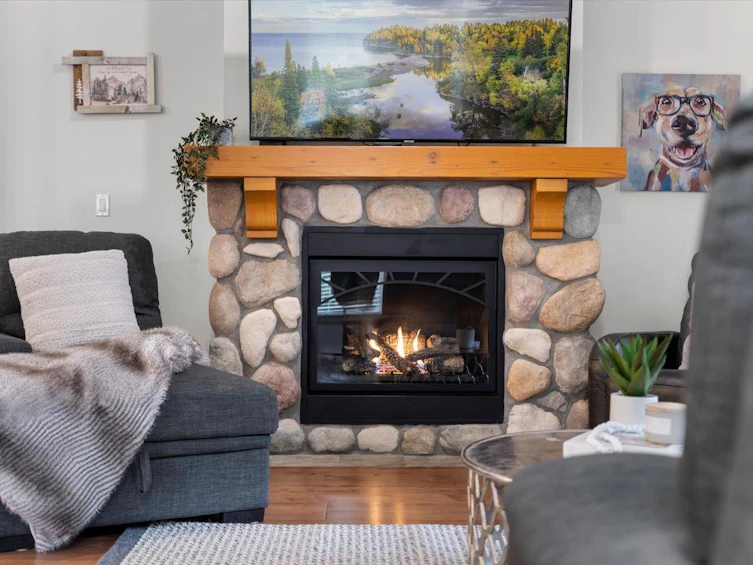 1862 Blackberry Lane, Cultus Lake, BC, V2R 0E1 - 6