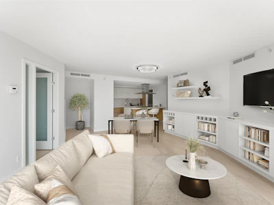 305-8 Smithe Mews - 4