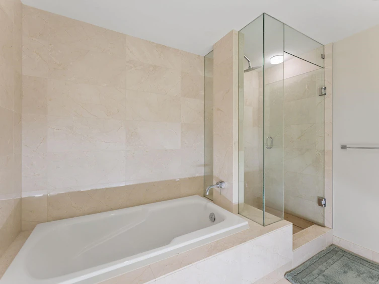 305-8 Smithe Mews, Vancouver, BC, V6B 0A5 - 12