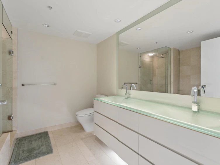 305-8 Smithe Mews, Vancouver, BC, V6B 0A5 - 11