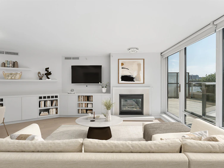 305-8 Smithe Mews, Vancouver, BC, V6B 0A5 - 2