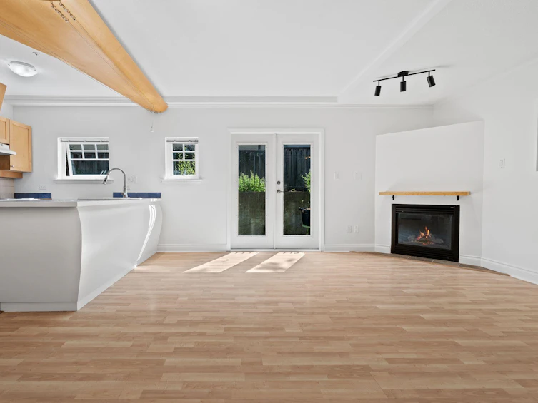3027 W 7th Avenue, Vancouver, BC, V6K 1Z7 - 14