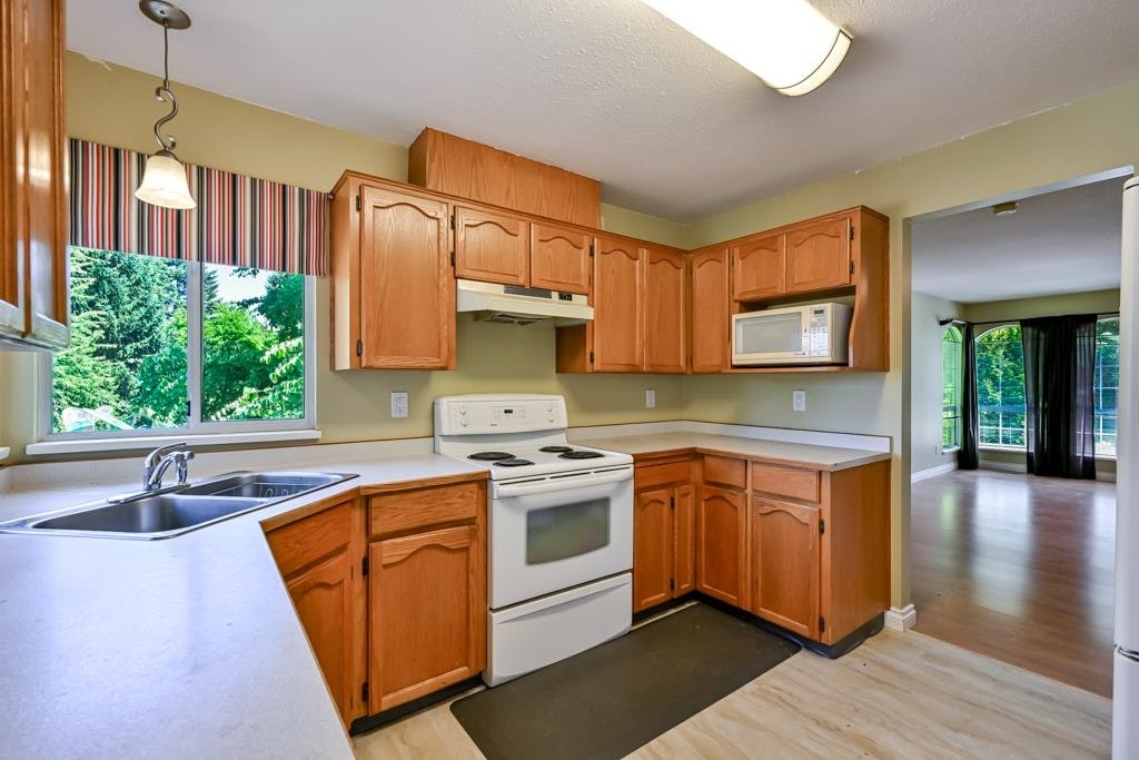 20919 93rd Avenue, Langley, BC, V1M 2G6 - 19