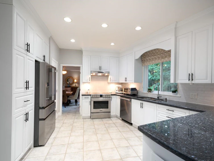 51 Wilkes Creek Drive, Port Moody, BC, V3H 4Z9 - 8