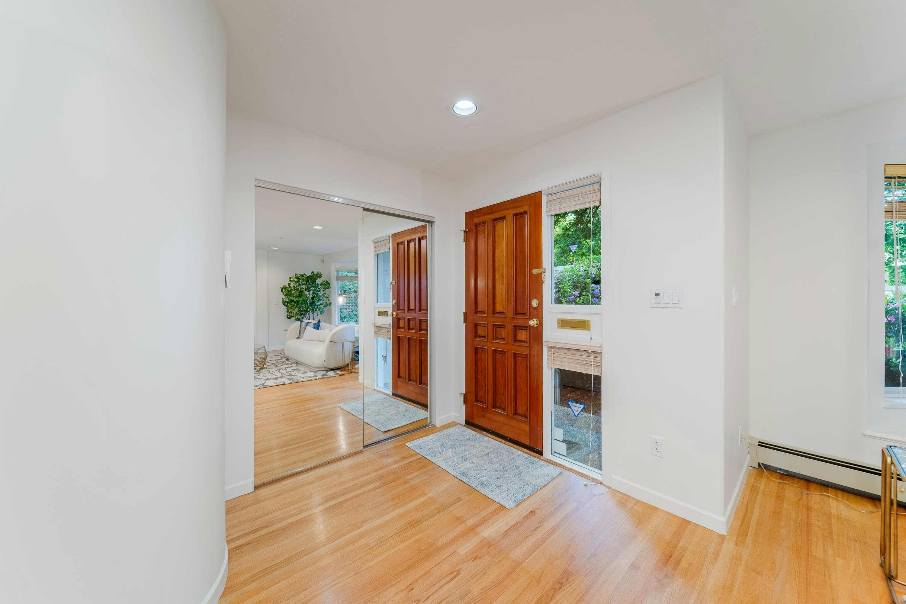 4682 W 14th Avenue, Vancouver, BC, V6R 2Y6 - 6