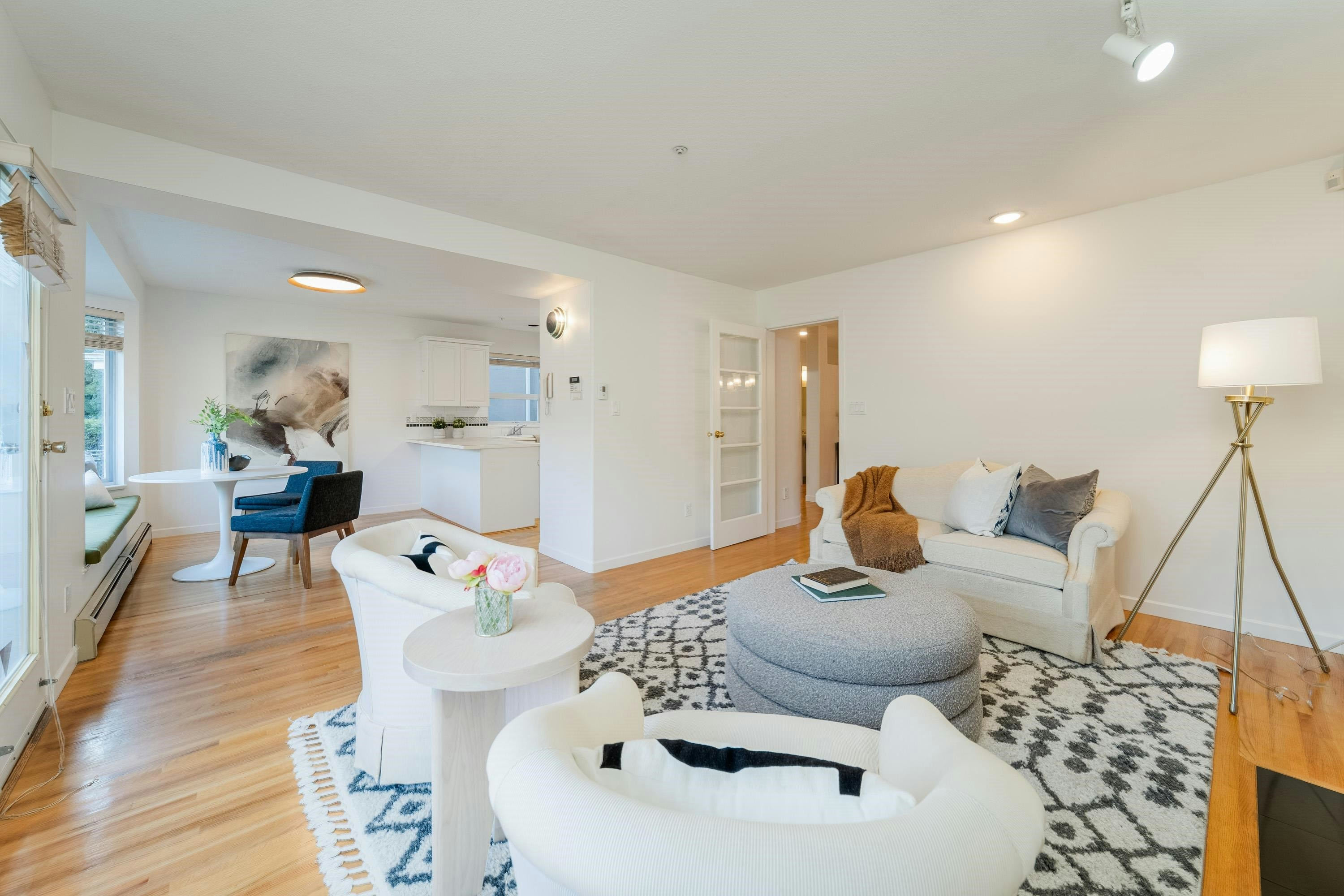 4682 W 14th Avenue, Vancouver, BC, V6R 2Y6 - 14