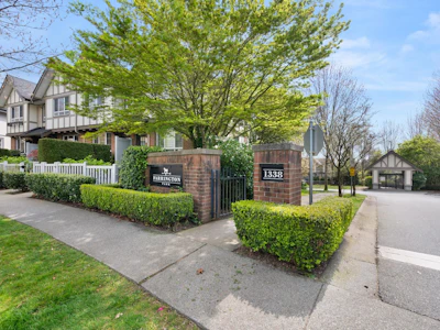 27-1338 Hames Crescent - 4
