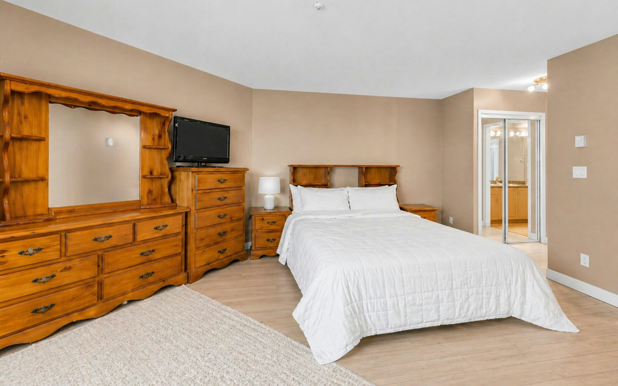 303-70 Richmond Street, New Westminster, BC, T6W 2N4 - 15