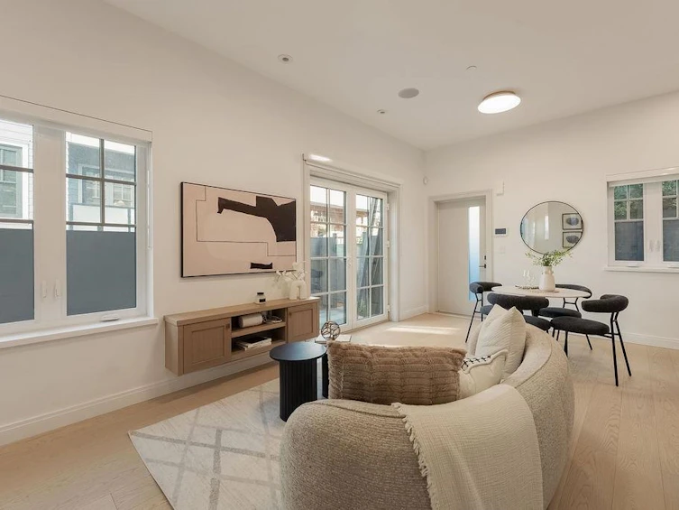 2544 Grant Street, Vancouver, BC, V5K 3G7 - 7