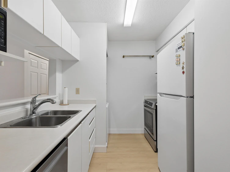204-4990 Mcgeer Street, Vancouver, BC, V5R 6C1 - 16