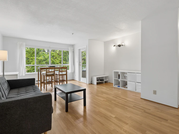 204-4990 Mcgeer Street, Vancouver, BC, V5R 6C1 - 2