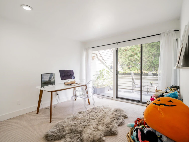 12-4957 Marine Drive, West Vancouver, BC, V7W 2P5 - 11