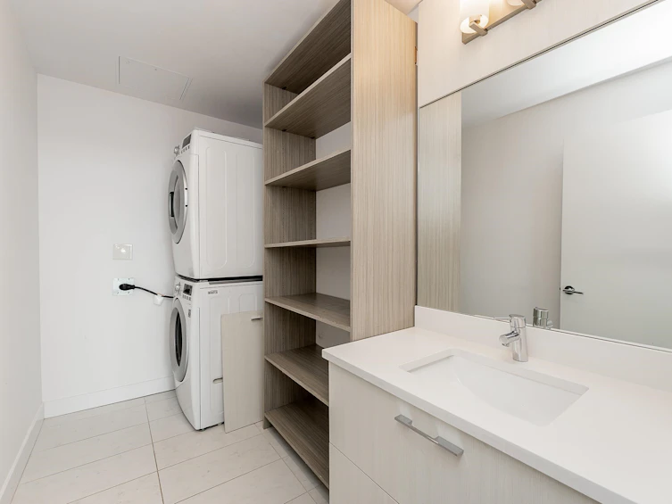 1801-518 Whiting Way, Coquitlam, BC, V3J 0H7 - 30