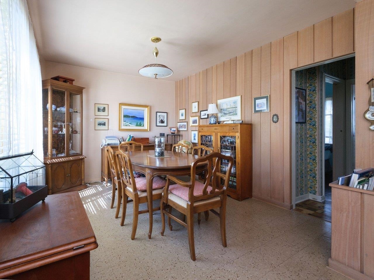 8510 Montcalm Street, Vancouver, BC, V6P 4P7 - 7