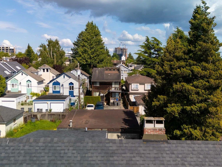 8510 Montcalm Street, Vancouver, BC, V6P 4P7 - 37