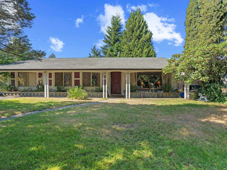 1454 Sowden Street, North Vancouver, BC, V7P 1M1