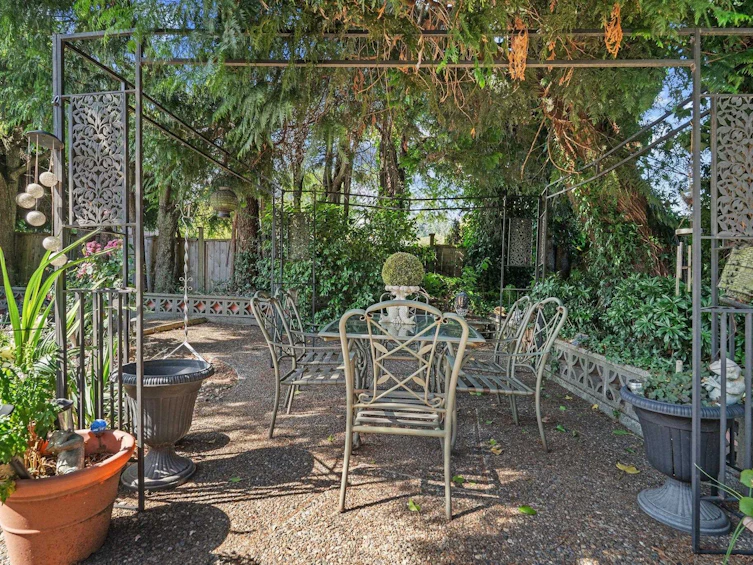 1454 Sowden Street, North Vancouver, BC, V7P 1M1 - 35