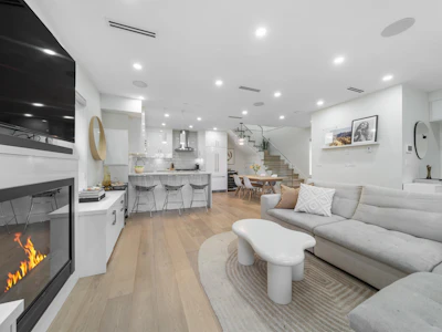 1758 E 14th Avenue - 4