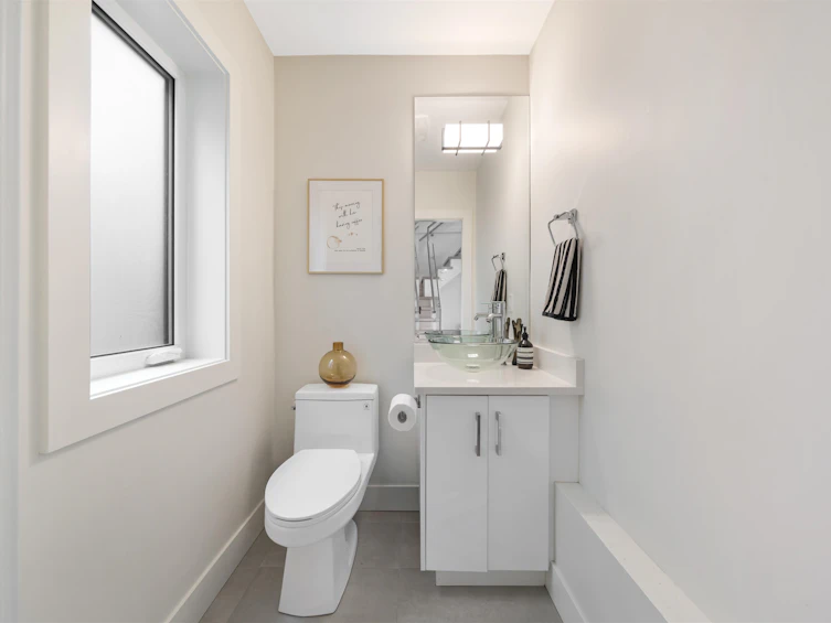 1758 E 14th Avenue, Vancouver, BC, V5N 2E2 - 28
