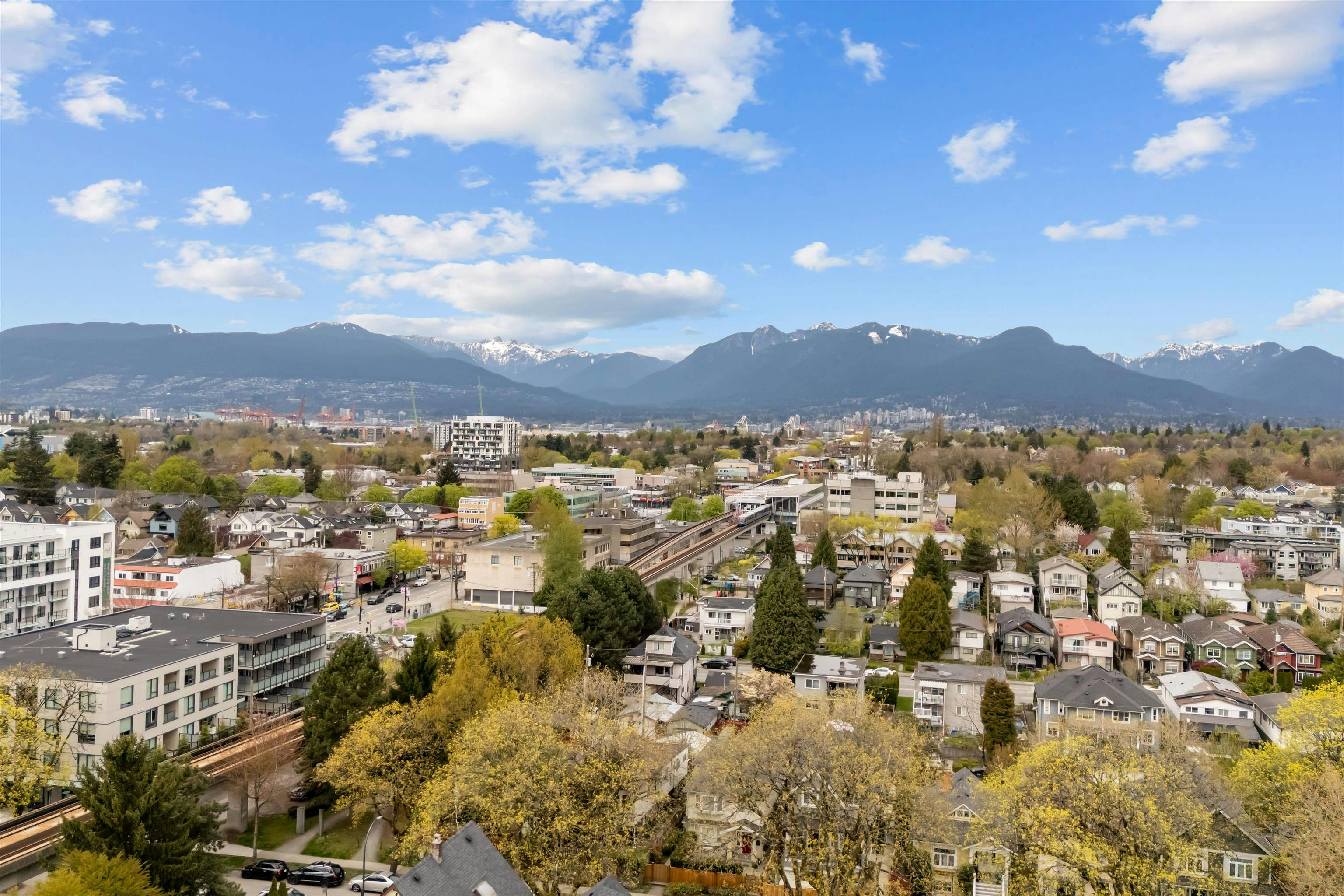 1758 E 14th Avenue, Vancouver, BC, V5N 2E2 - 38