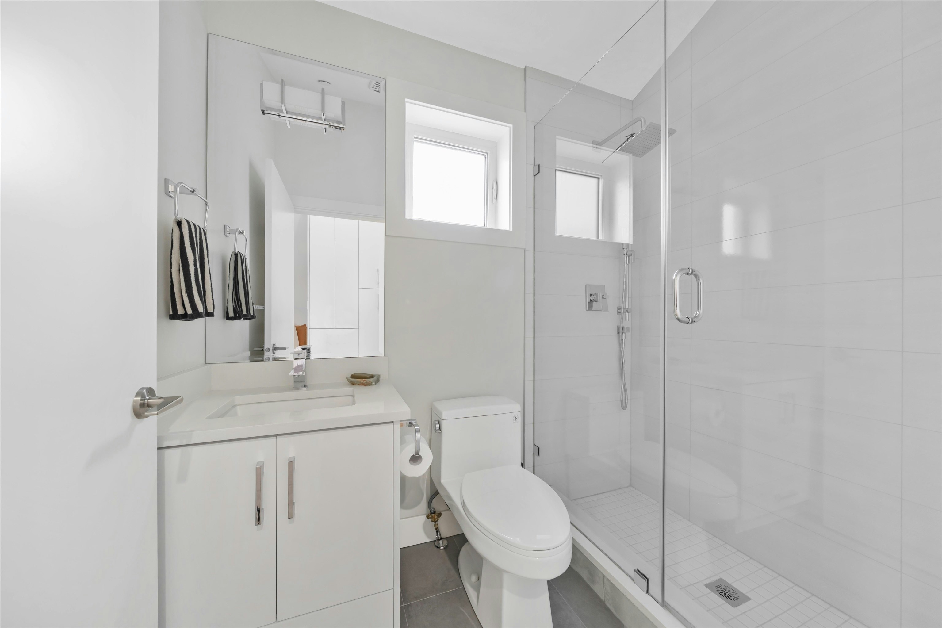 1758 E 14th Avenue, Vancouver, BC, V5N 2E2 - 27