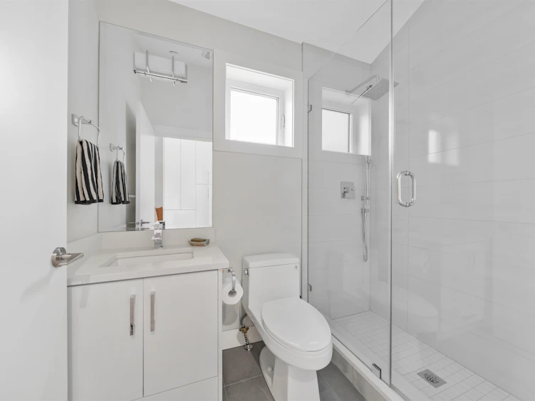 1758 E 14th Avenue, Vancouver, BC, V5N 2E2 - 27
