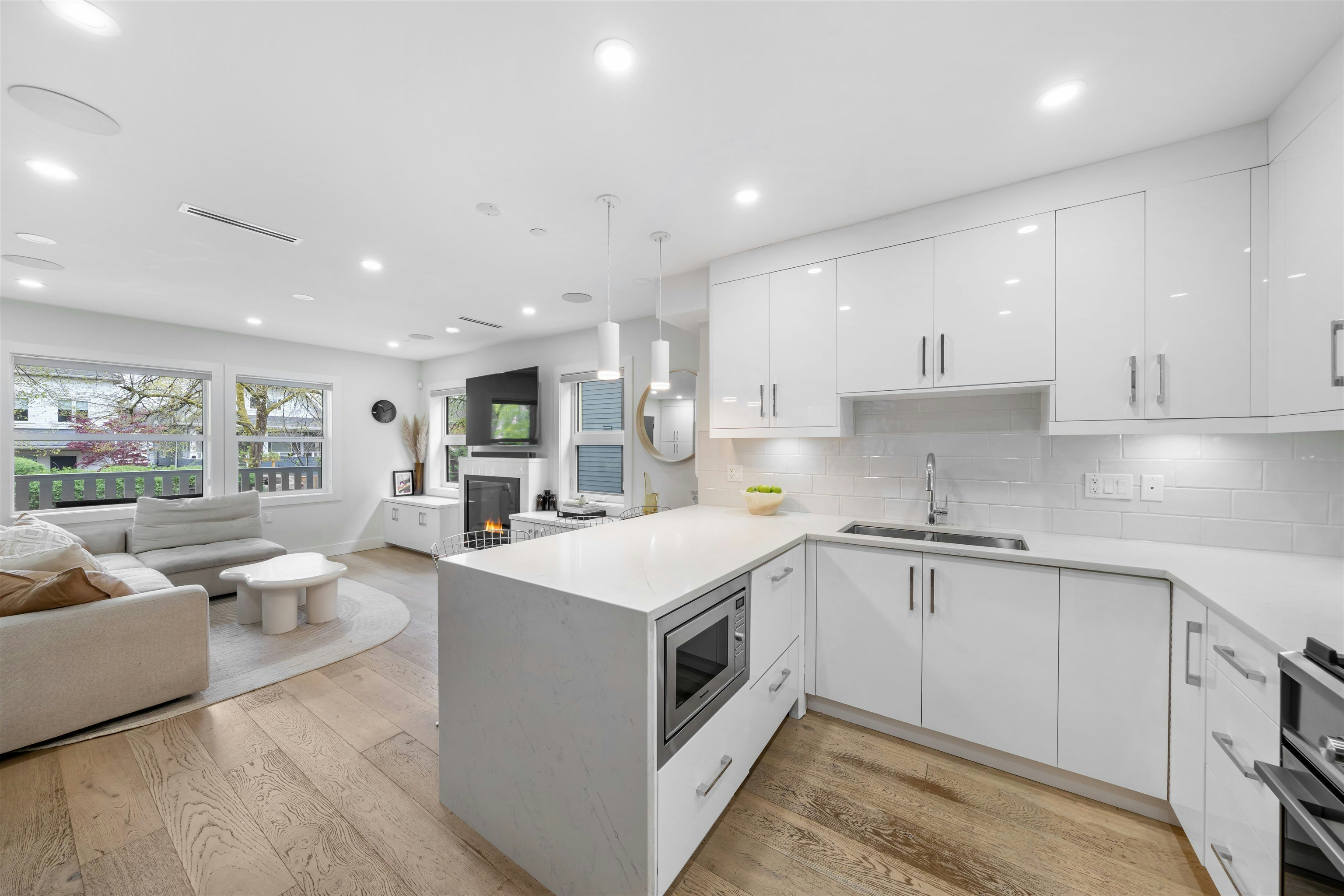 1758 E 14th Avenue, Vancouver, BC, V5N 2E2 - 9