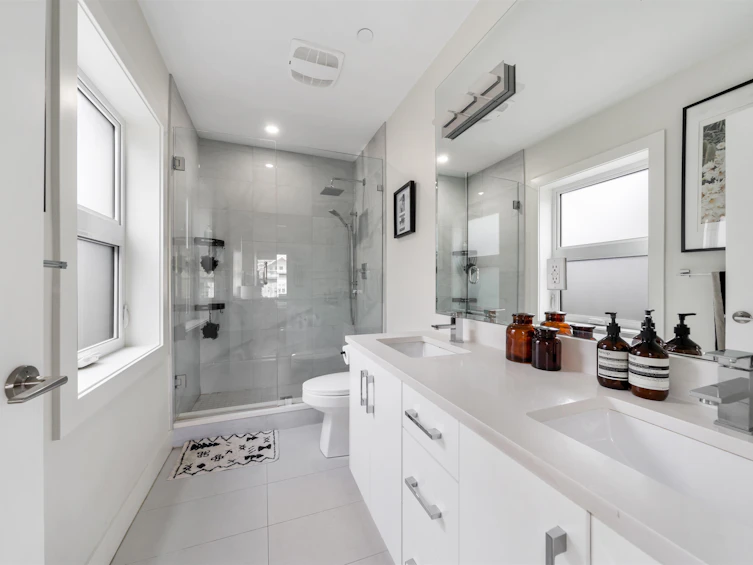 1758 E 14th Avenue, Vancouver, BC, V5N 2E2 - 15