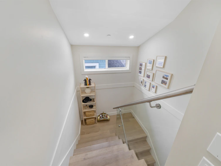 1758 E 14th Avenue, Vancouver, BC, V5N 2E2 - 20