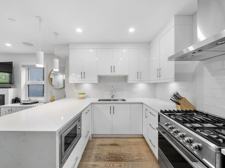 1758 E 14th Avenue, Vancouver, BC, V5N 2E2 - 10