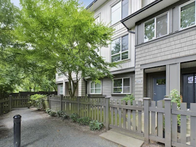 64-8355 164 Street - 2