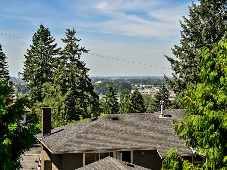 9709 Crown Crescent, Surrey, BC, V3V 2T7 - 38
