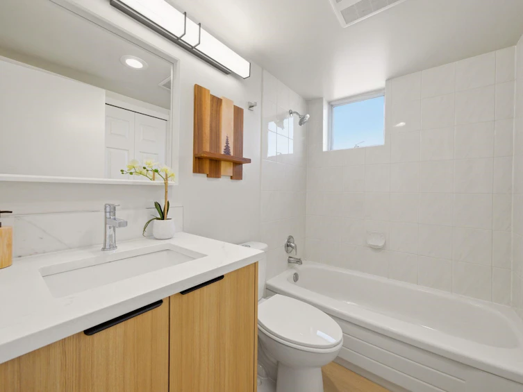 701-1771 Nelson Street, Vancouver, BC, V6G 1M6 - 24