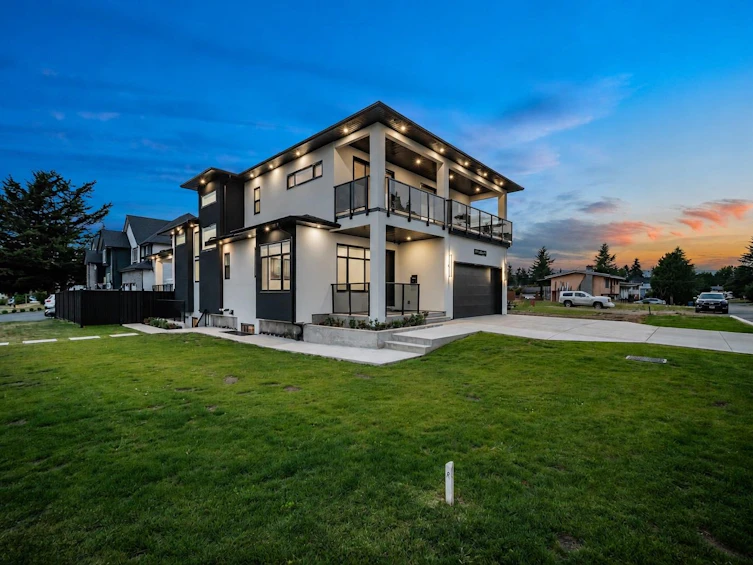 3051 Royal Street, Abbotsford, BC, V2T 2J1 - 6