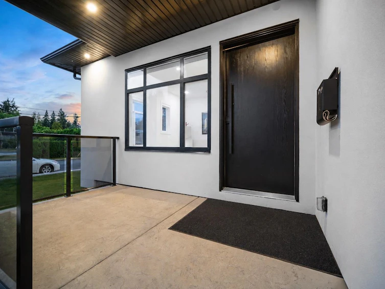3051 Royal Street, Abbotsford, BC, V2T 2J1 - 10