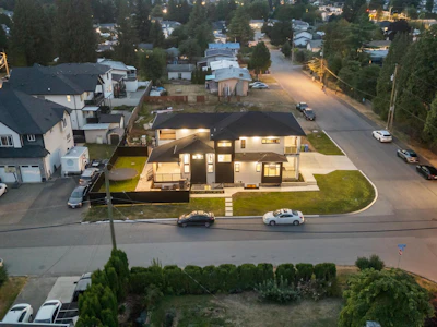 3051 Royal Street - 3