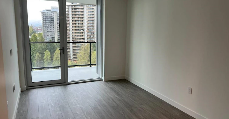 17XX-2135 Springer Avenue, Burnaby, BC, V5B 2Z6 - 3
