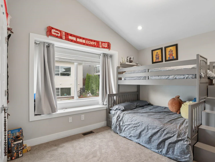 1402 Shay Street, Coquitlam, BC, V3E 0L5 - 26