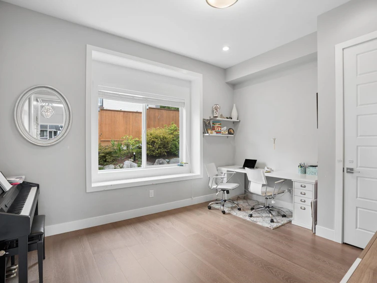 1402 Shay Street, Coquitlam, BC, V3E 0L5 - 27