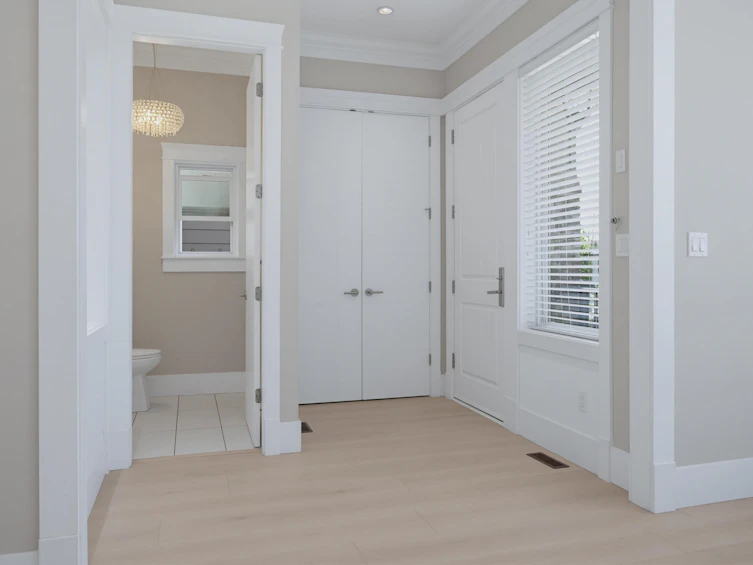 3-1426 Finlay Street, Surrey, BC, V4B 4L5 - 2