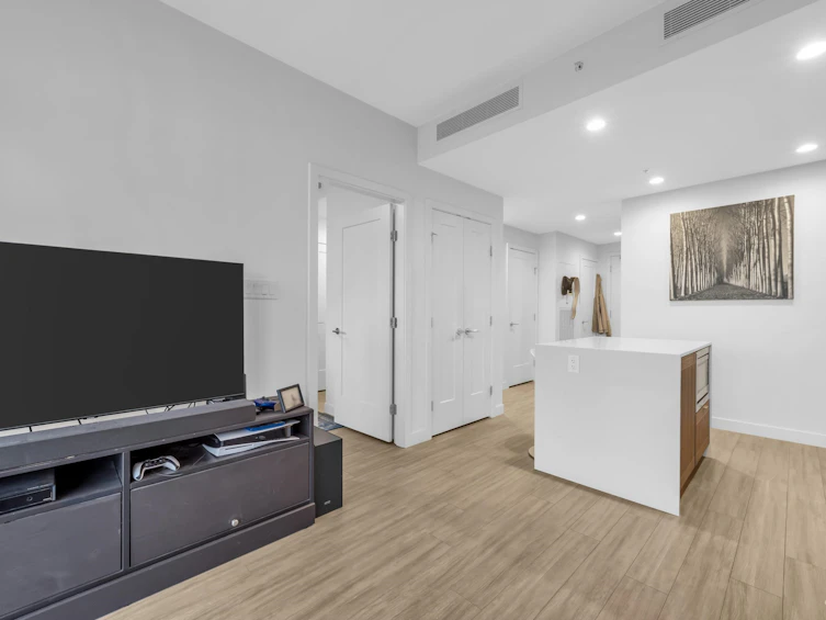 1805-2351 Beta Avenue, Burnaby, BC, V5C 0M2 - 12