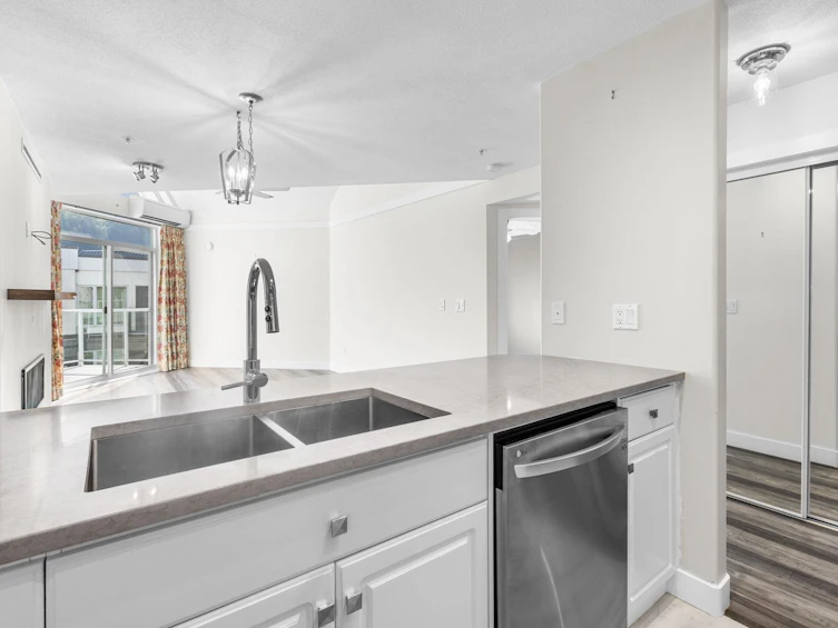 410-328 Esplanade Avenue, Harrison Hot Springs, BC, V0M 1K0 - 19