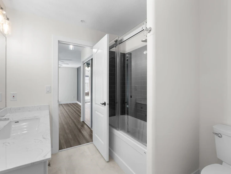410-328 Esplanade Avenue, Harrison Hot Springs, BC, V0M 1K0 - 26