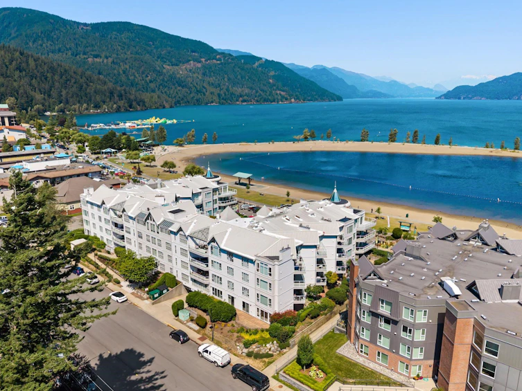 410-328 Esplanade Avenue, Harrison Hot Springs, BC, V0M 1K0