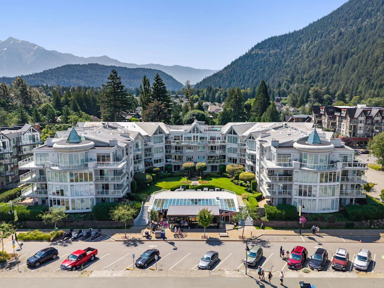 410-328 Esplanade Avenue, Harrison Hot Springs, BC, V0M 1K0 - 2