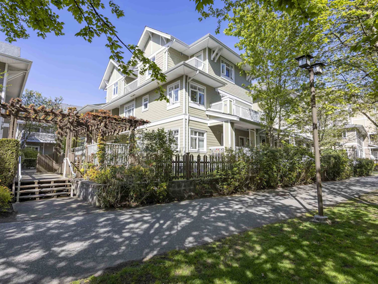 141-7388 Macpherson Avenue, Burnaby, BC, V5J 0A1 - 16