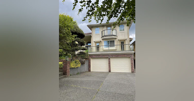 7100 Ridgeview Drive, Burnaby, BC, V5A 4V3
