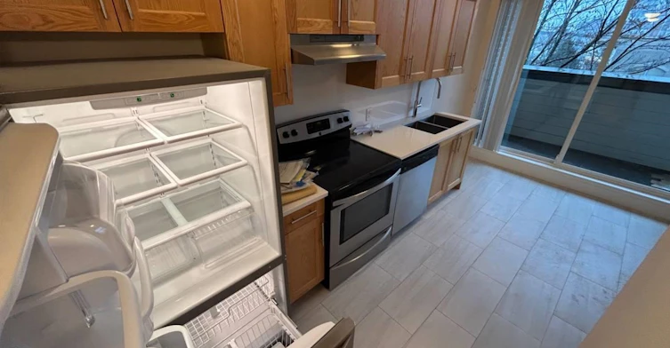 4XX-191 11th Avenue, Vancouver, BC, V5T 2C1 - 2