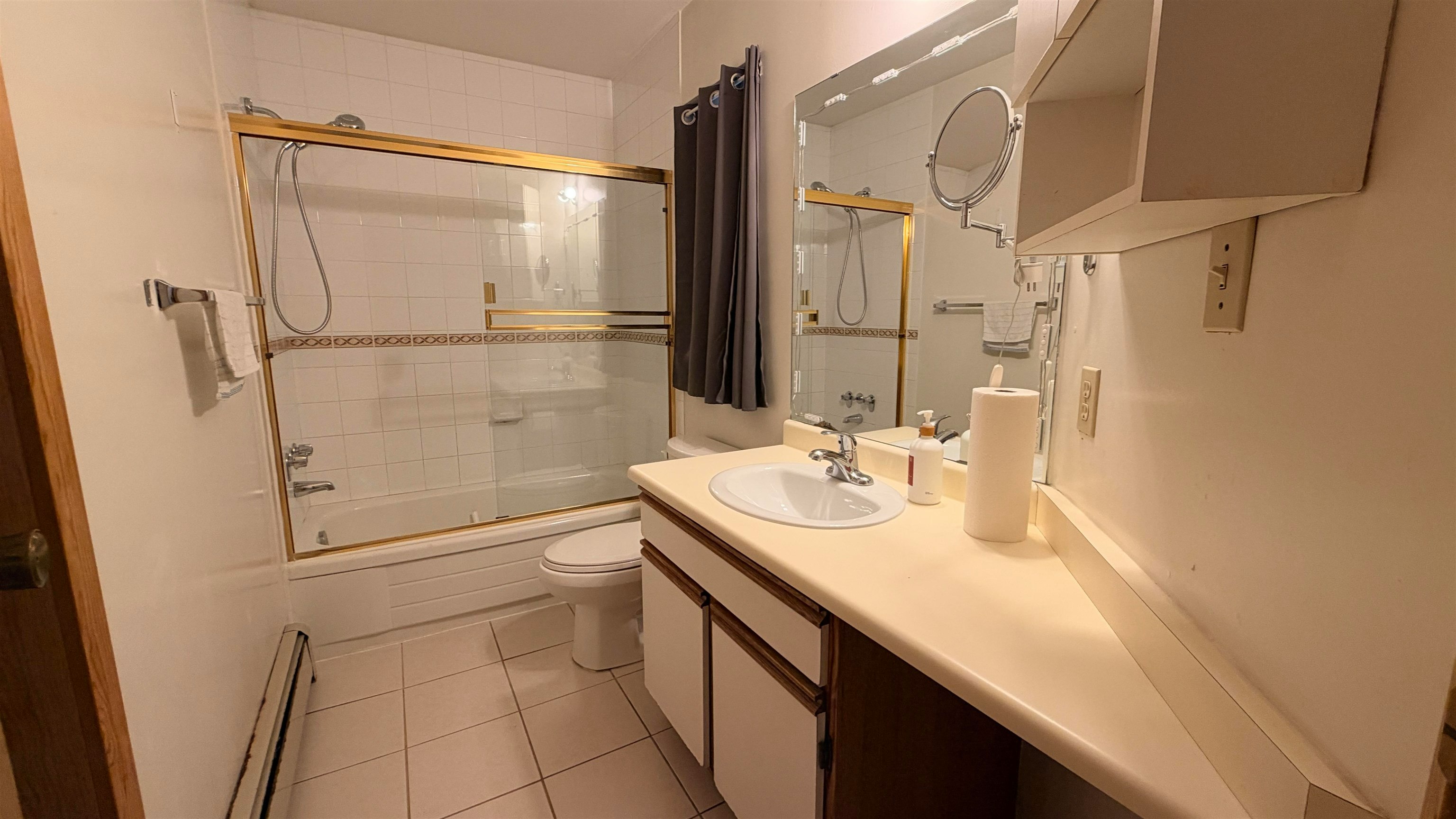 Back unit-8607 Selkirk Street, Vancouver, BC, V6P 4J2 - 4